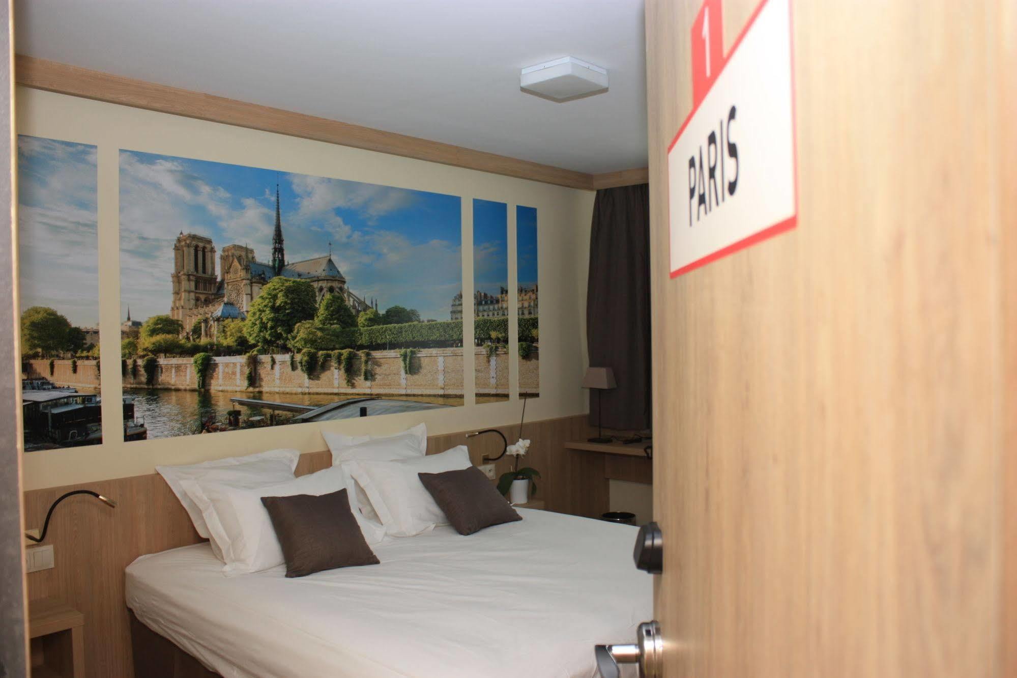 Brit Hotel Montargis Mormant-sur-Vernisson Bagian luar foto